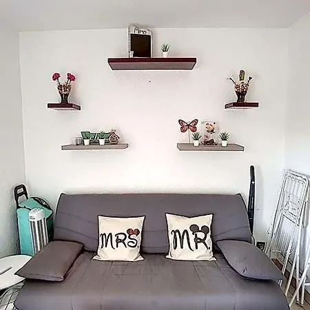 T2 A 200m De La Avec Balcon Avec Wifi * ناربون بلاج