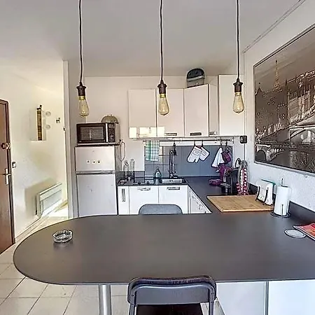 T2 A 200m De La Avec Balcon Avec Wifi فندق *